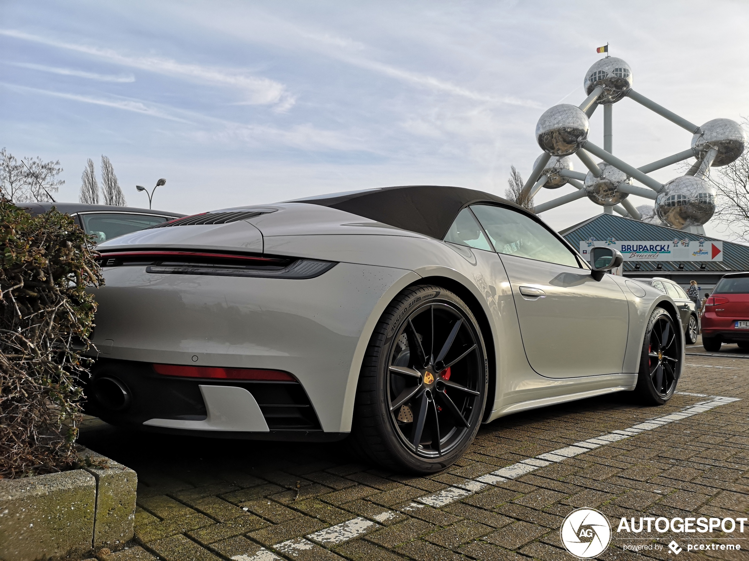 Porsche 992 Carrera 4S Cabriolet