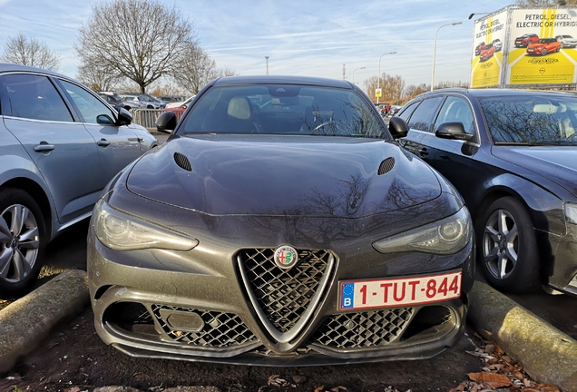 Alfa Romeo Giulia Quadrifoglio