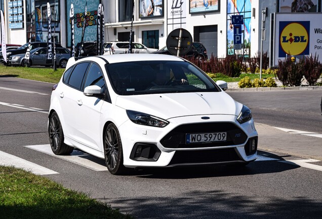 Ford Focus RS 2015