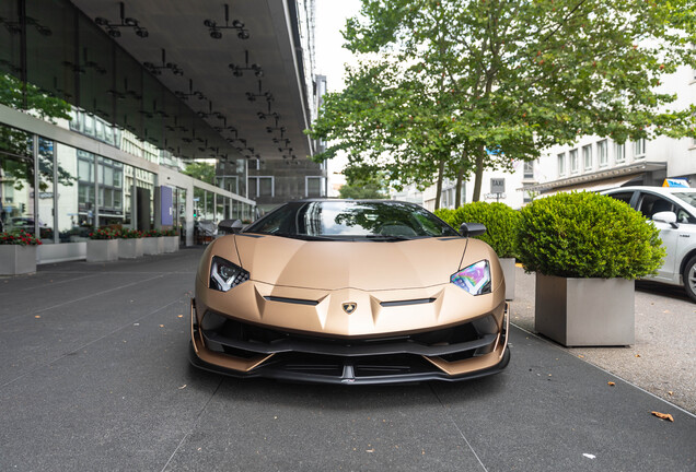 Lamborghini Aventador LP770-4 SVJ