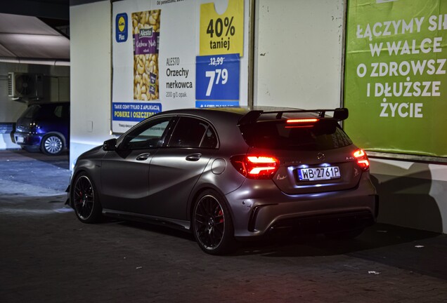 Mercedes-AMG A 45 W176 2015