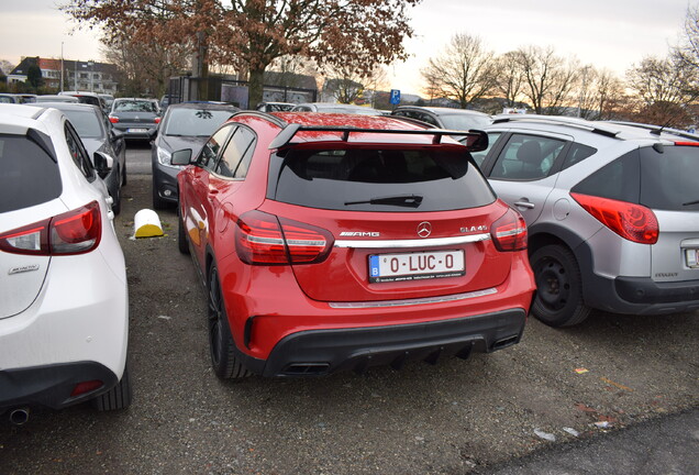 Mercedes-AMG GLA 45 X156 2017