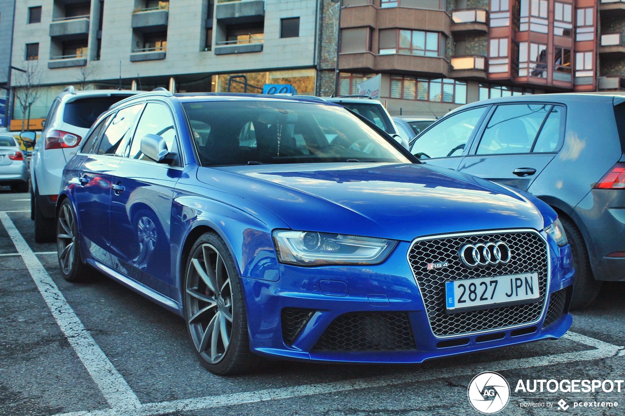 Audi RS4 Avant B8