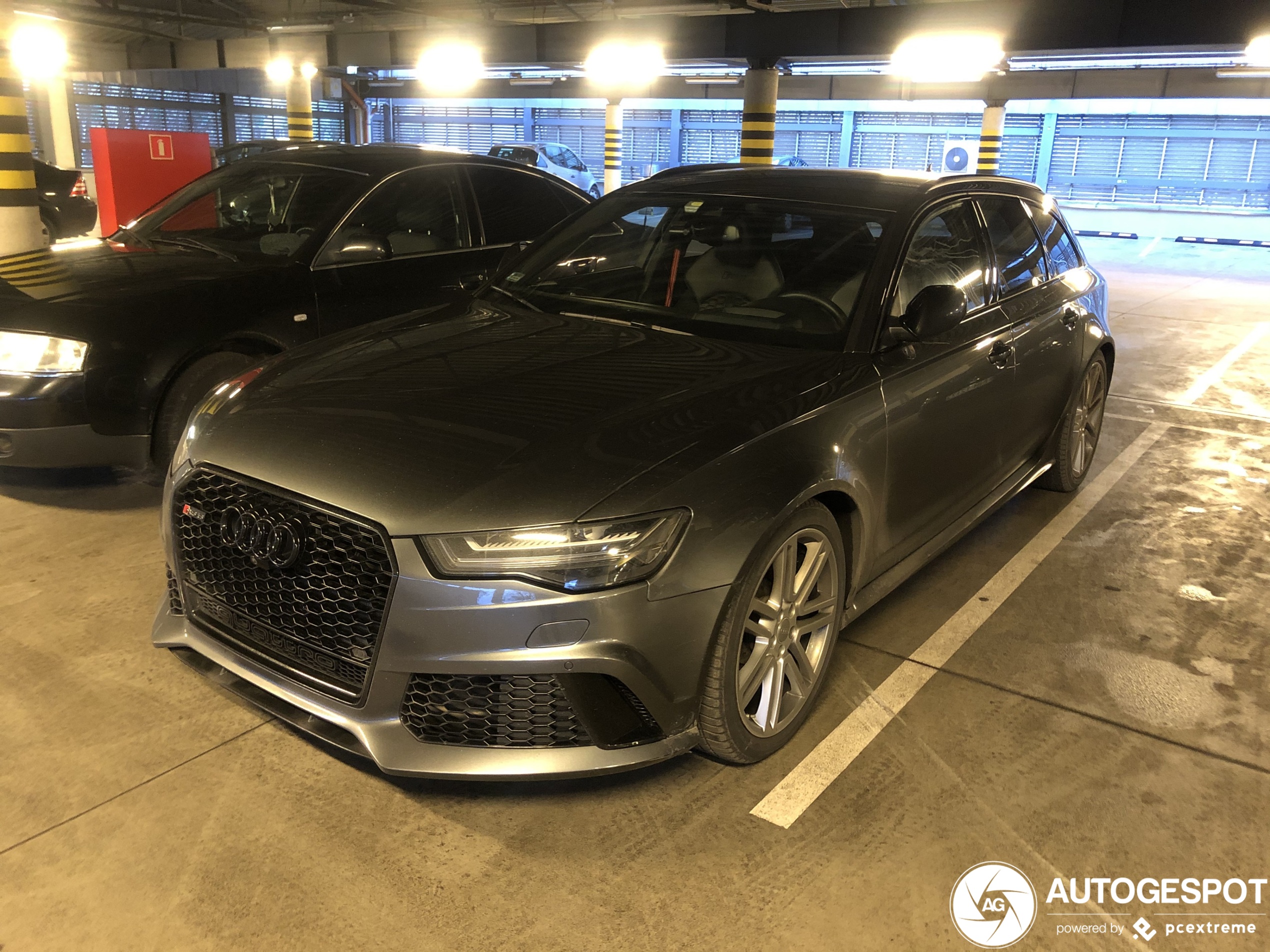 Audi RS6 Avant C7 2015