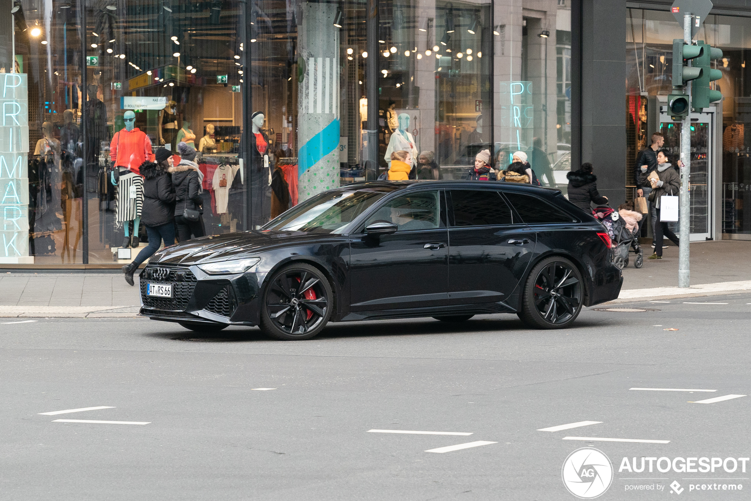 Audi RS6 Avant C8