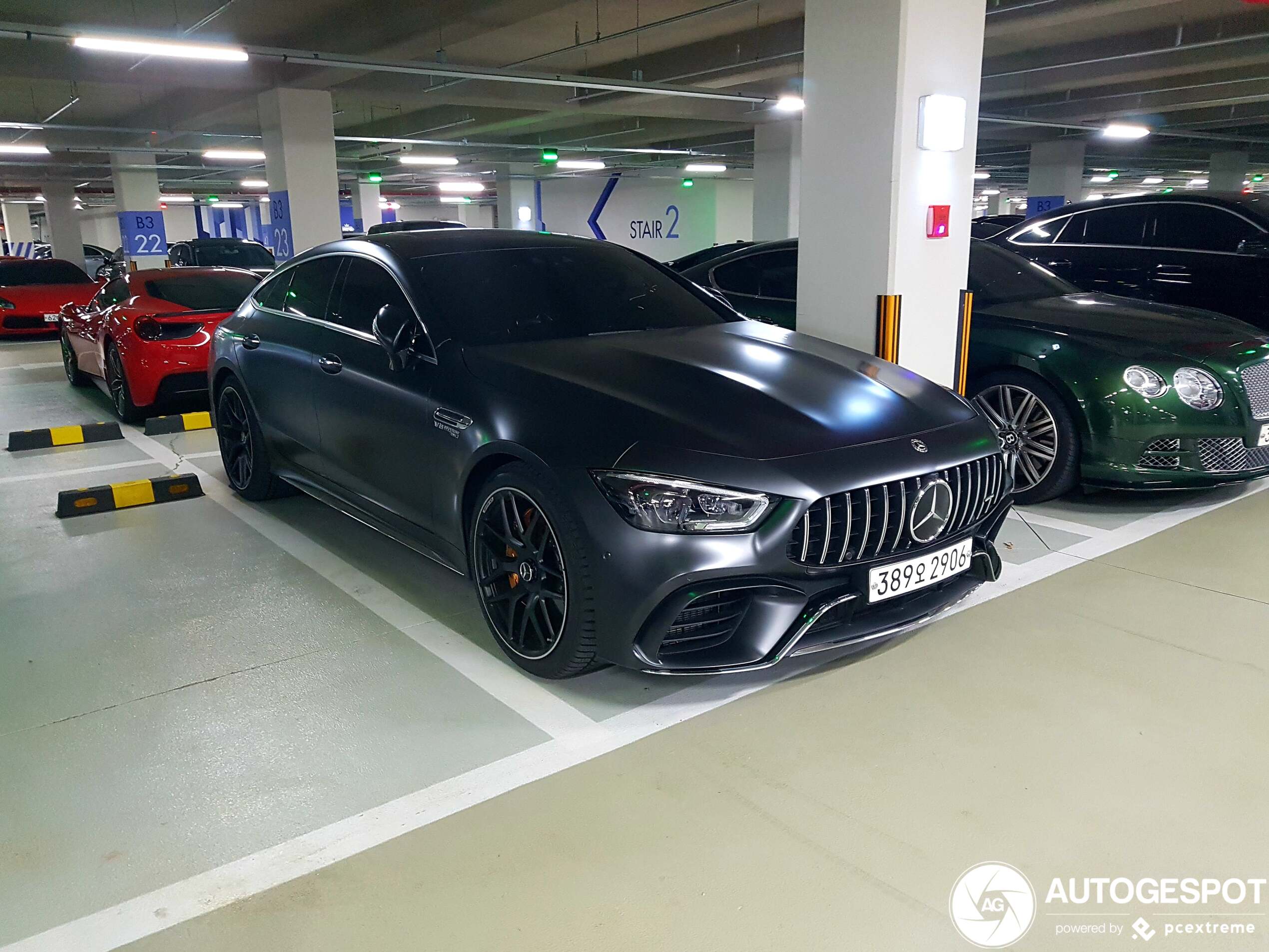 Mercedes-AMG GT 63 S X290