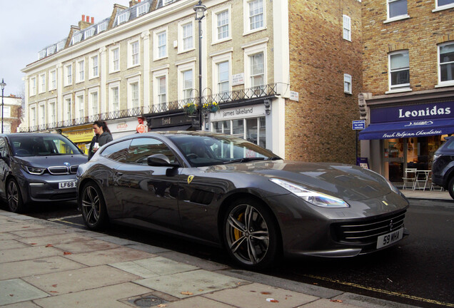 Ferrari GTC4Lusso