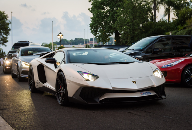 Lamborghini Aventador LP750-4 SuperVeloce Roadster