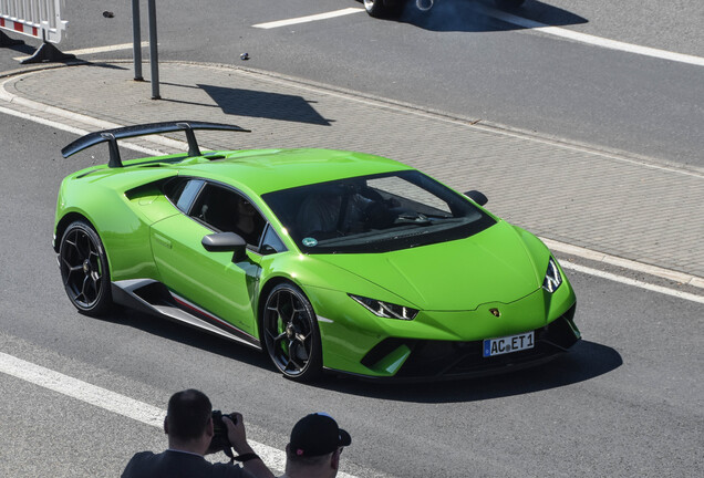 Lamborghini Huracán LP640-4 Performante