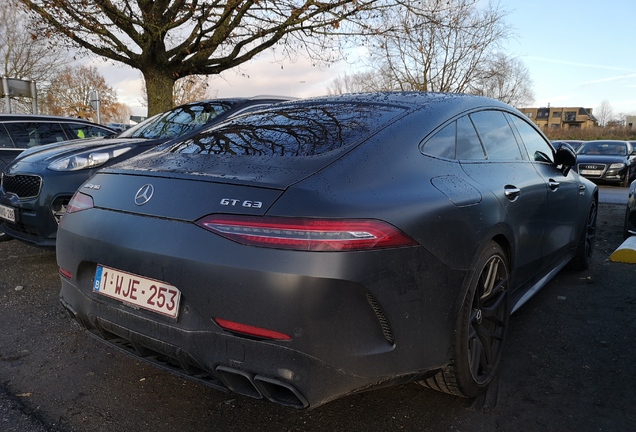 Mercedes-AMG GT 63 X290