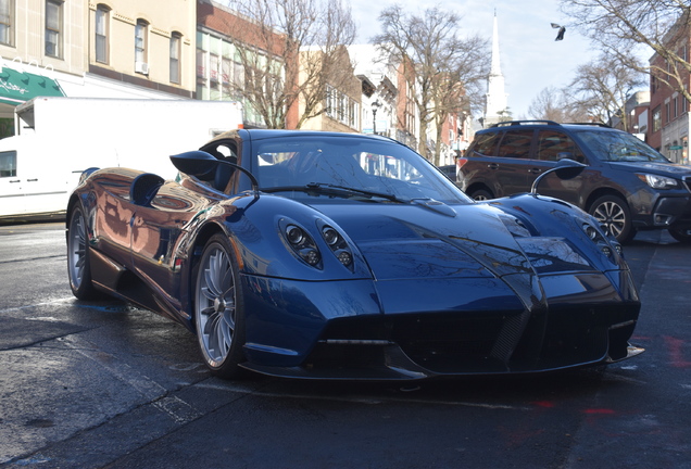 Pagani Huayra Roadster