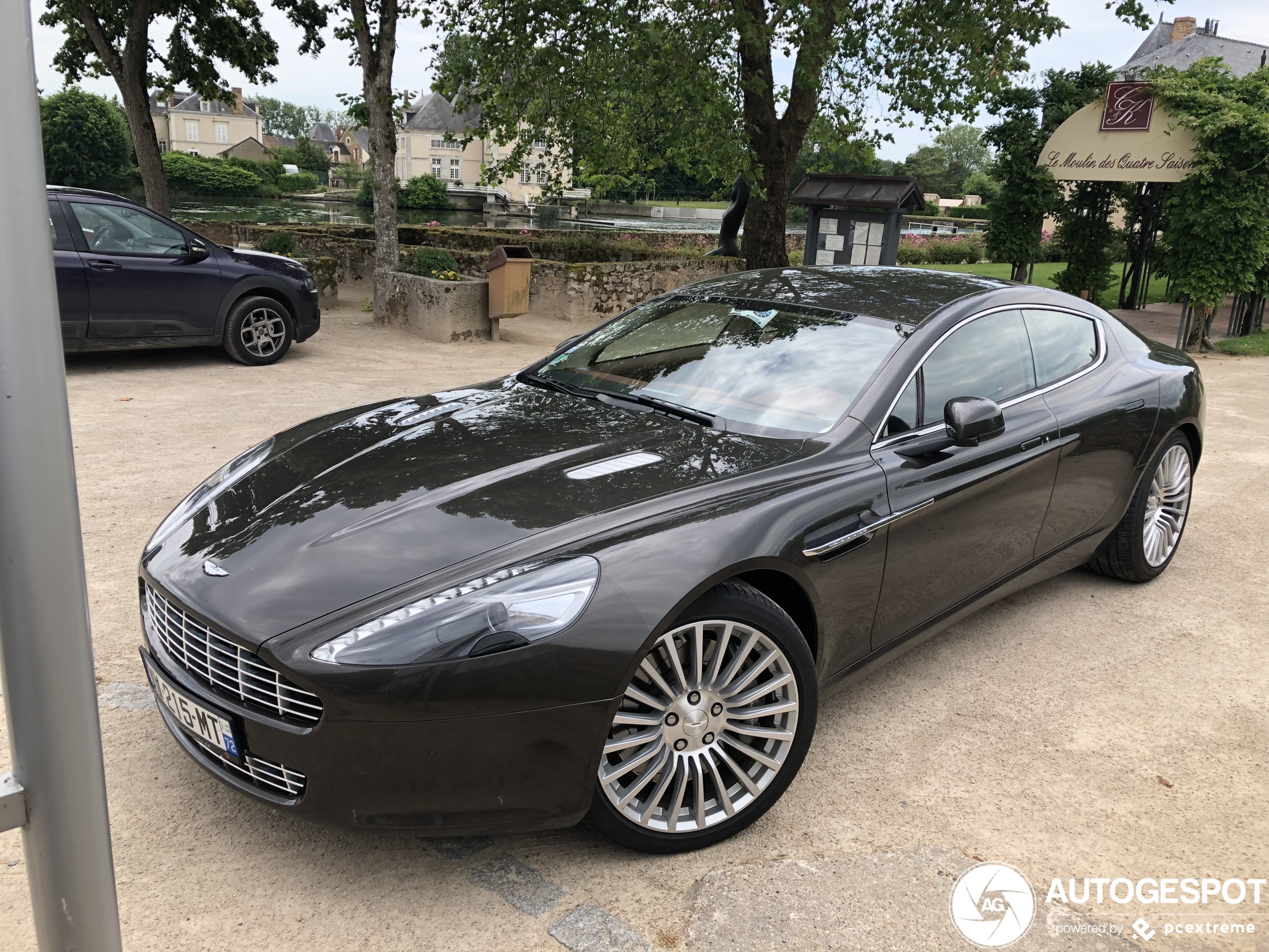 Aston Martin Rapide