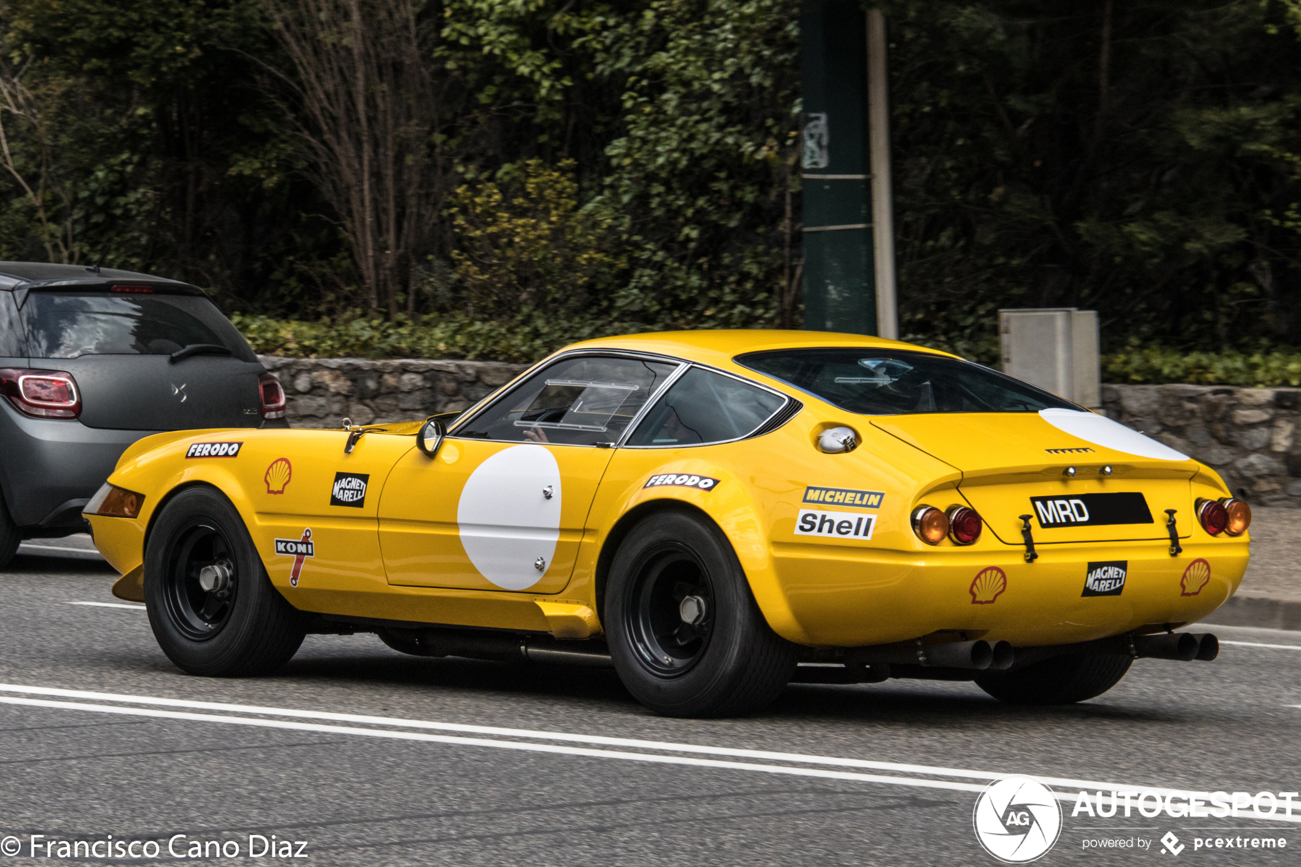 Ferrari 365 GTB/4 Daytona Competizione Conversion - 13