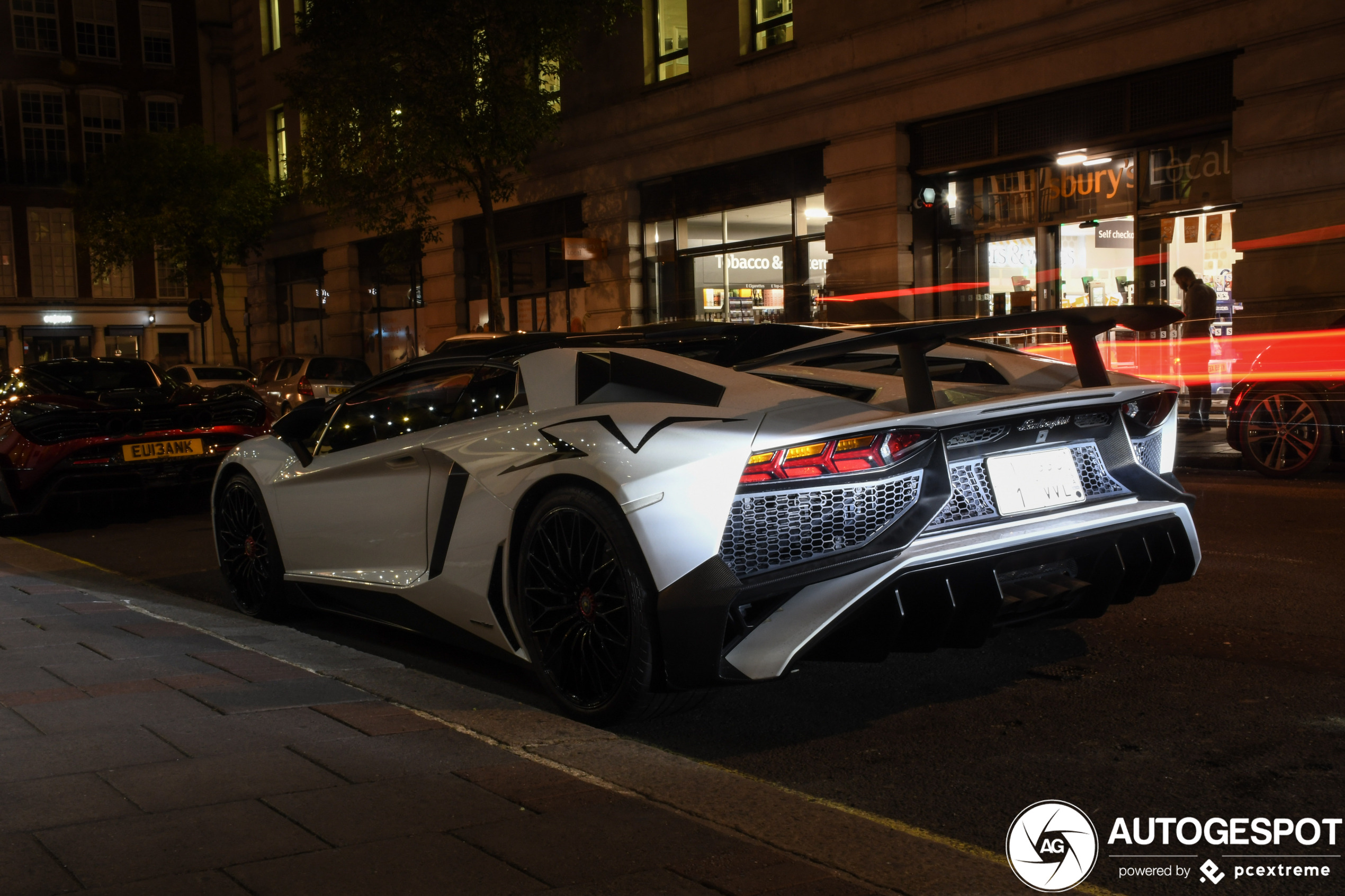 Lamborghini Aventador LP750-4 SuperVeloce Roadster