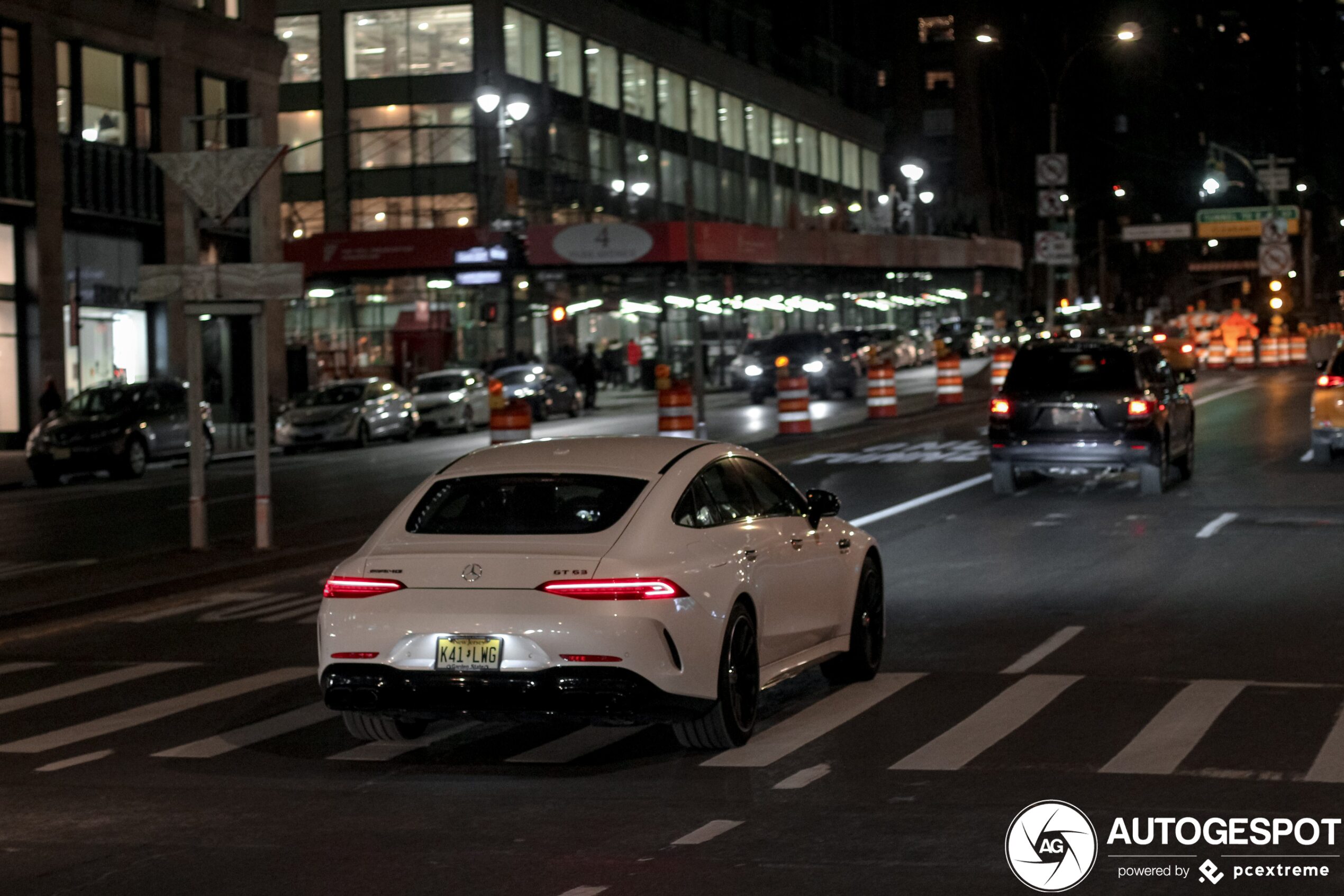 Mercedes-AMG GT 63 X290