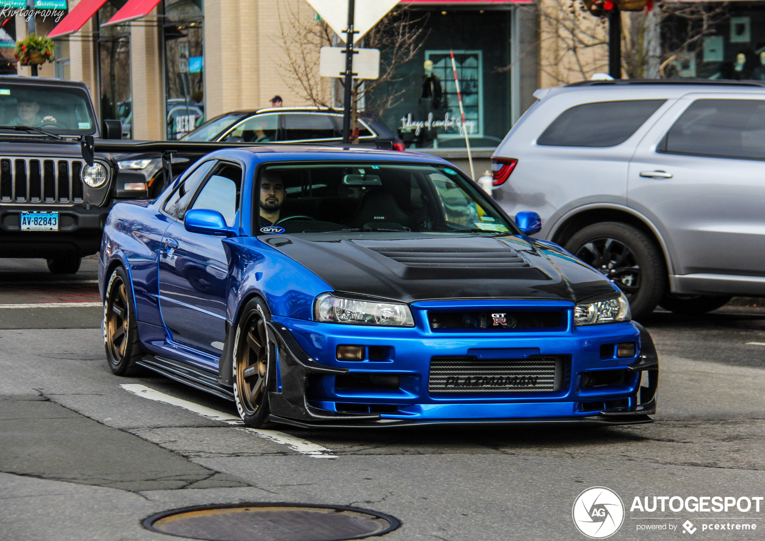 Nissan Skyline R34 GT-R V-Spec - 13 January 2020 - Autogespot