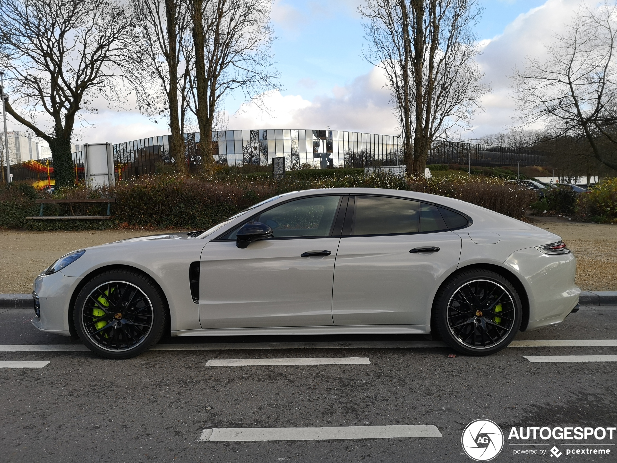 Porsche 971 Panamera Turbo S E-Hybrid