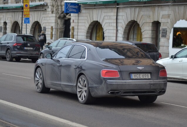 Bentley Flying Spur V8