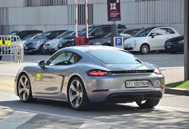 Porsche 718 Cayman S