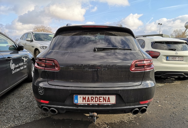 Porsche 95B Macan GTS