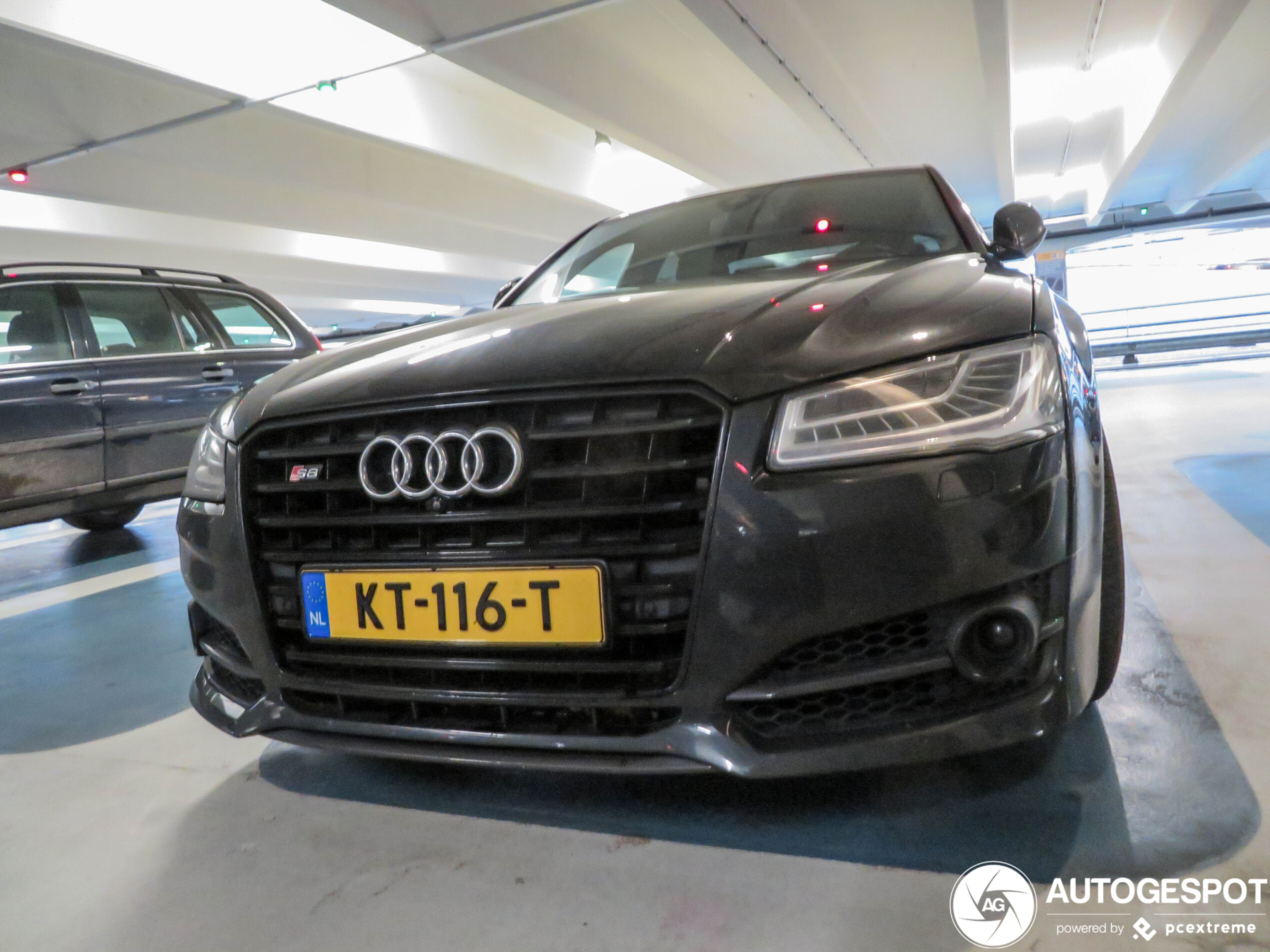 Audi S8 D4 Plus 2016