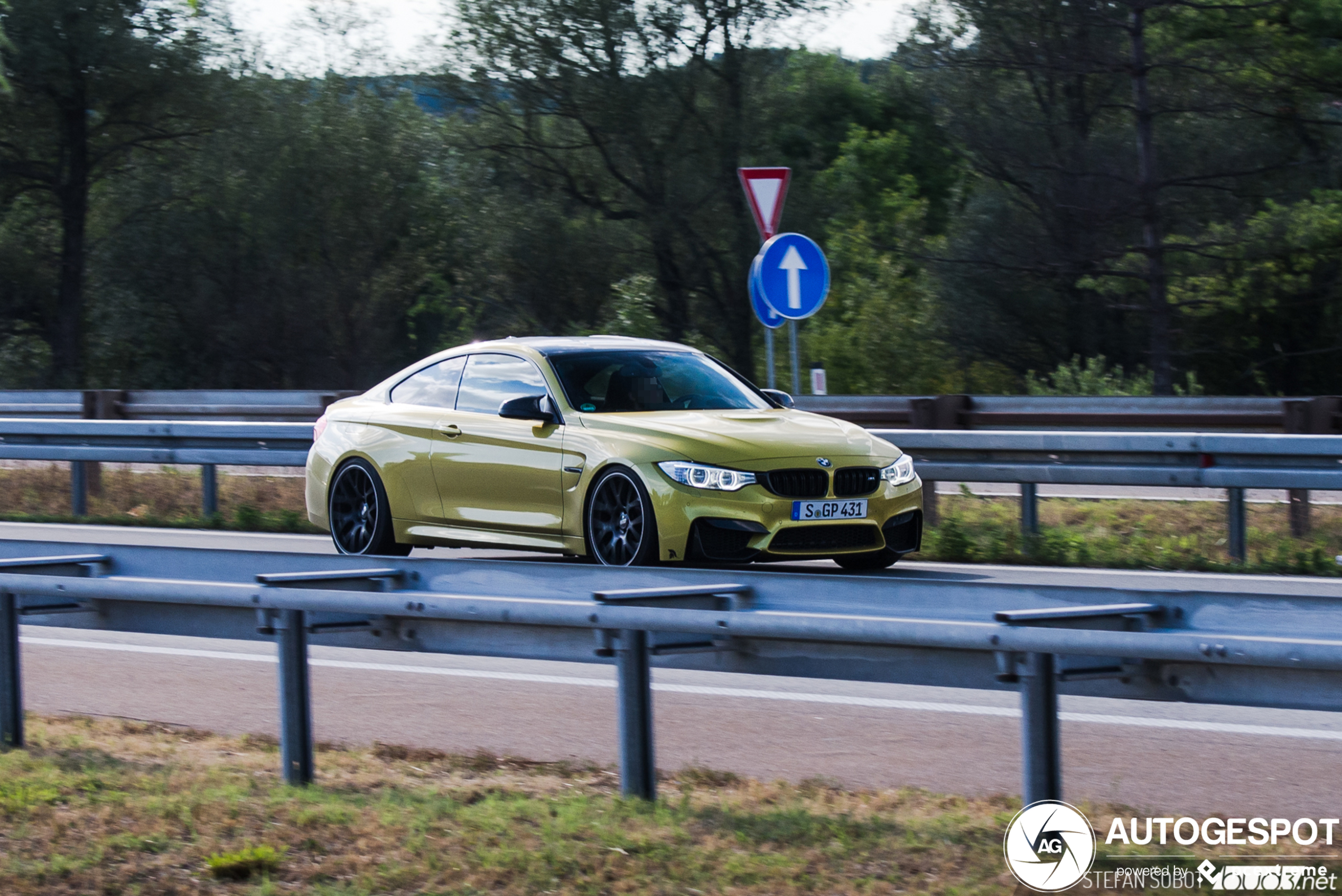 BMW M4 F82 Coupé