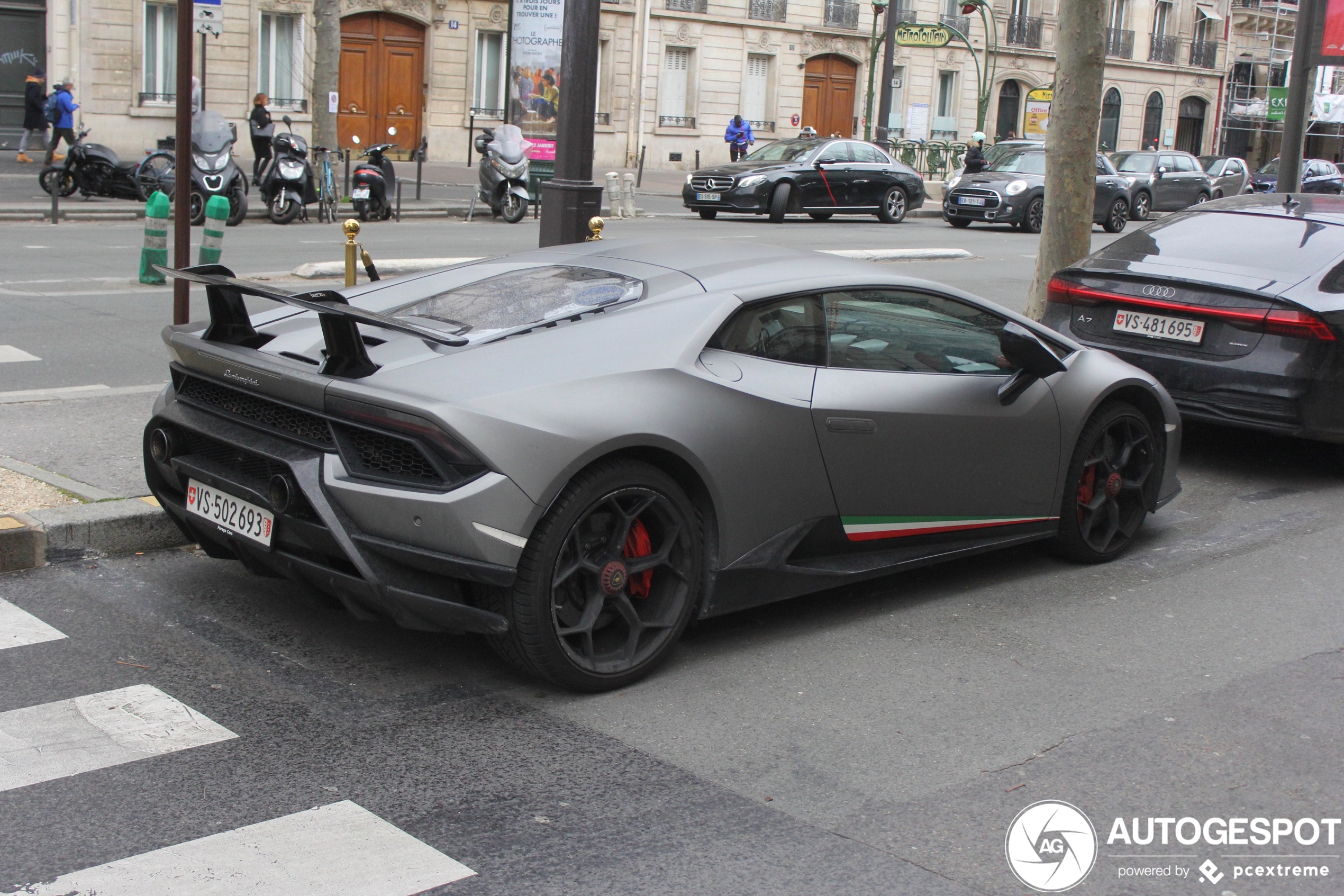 Lamborghini Huracán LP640-4 Performante