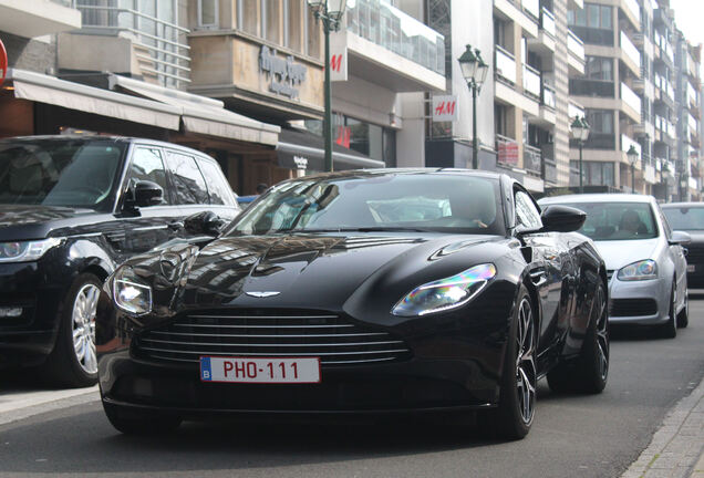 Aston Martin DB11 V8