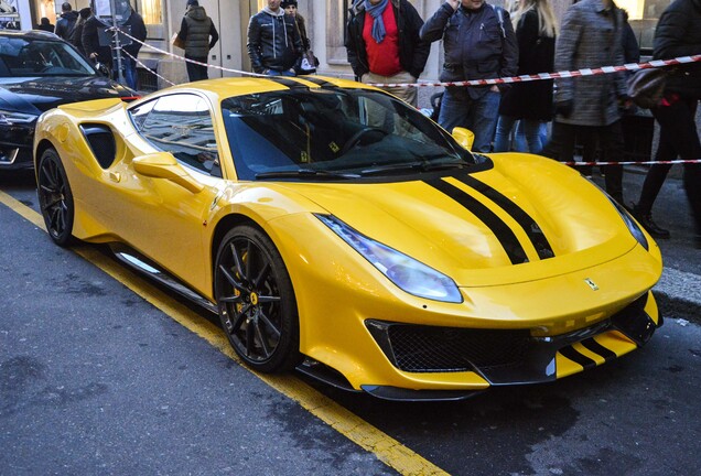 Ferrari 488 Pista