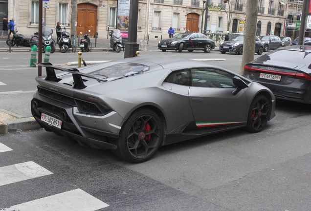 Lamborghini Huracán LP640-4 Performante