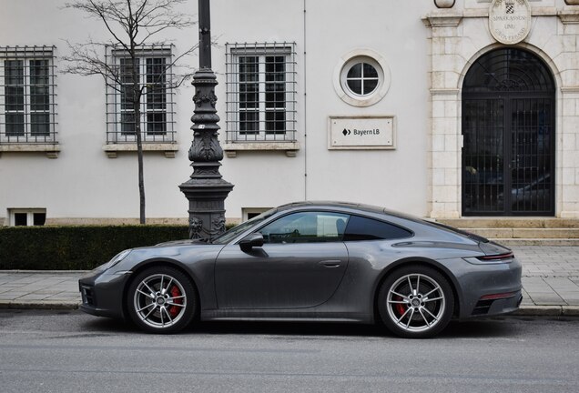 Porsche 992 Carrera S