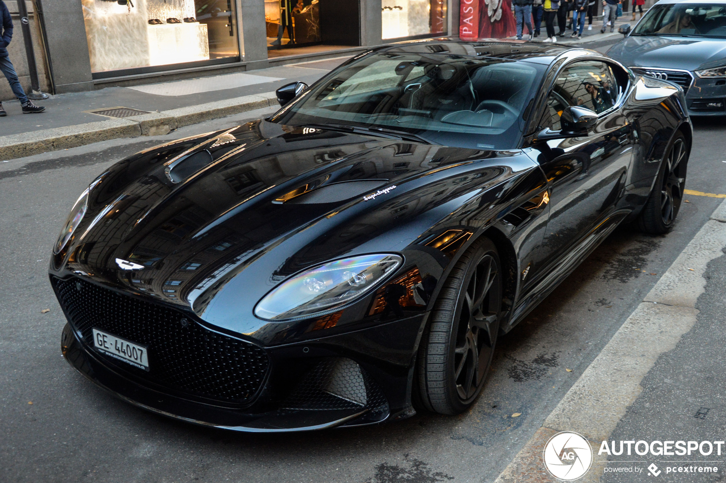 Aston Martin DBS Superleggera