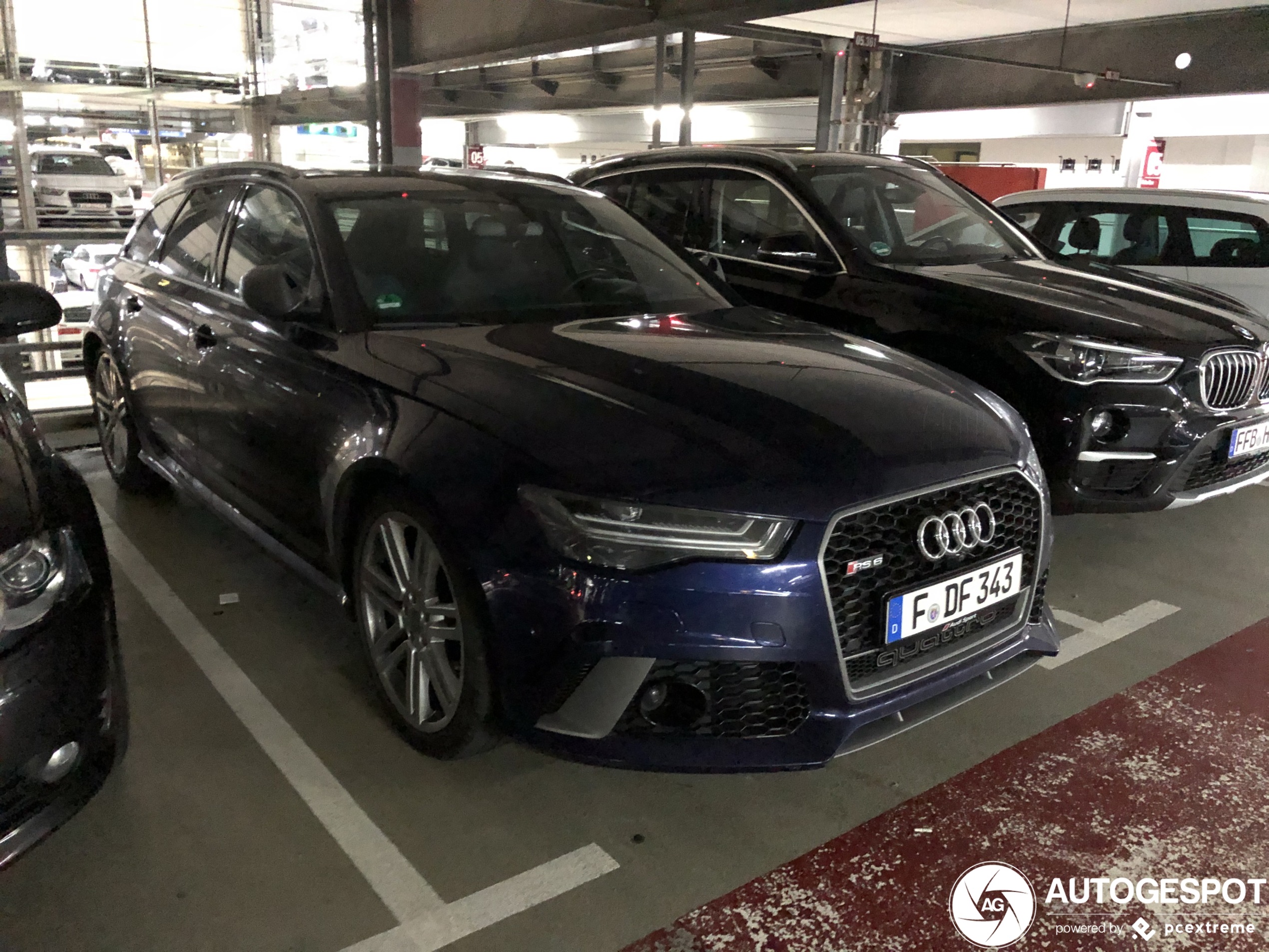 Audi RS6 Avant C7 2015