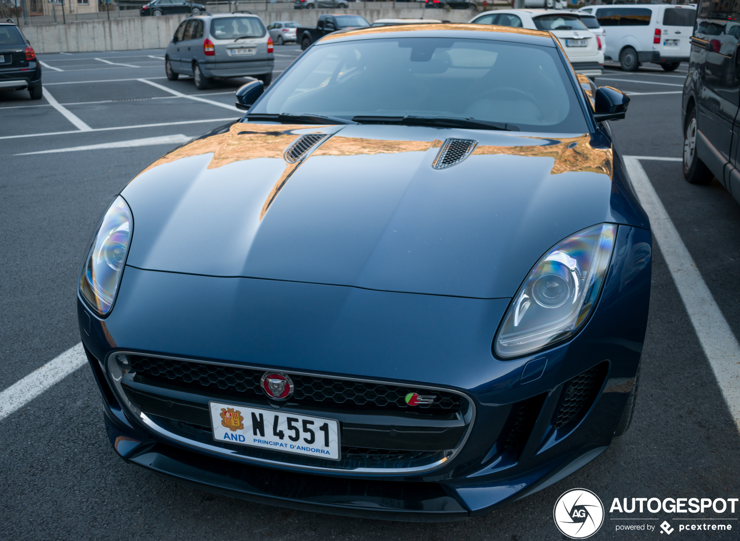 Jaguar F-TYPE S Coupé