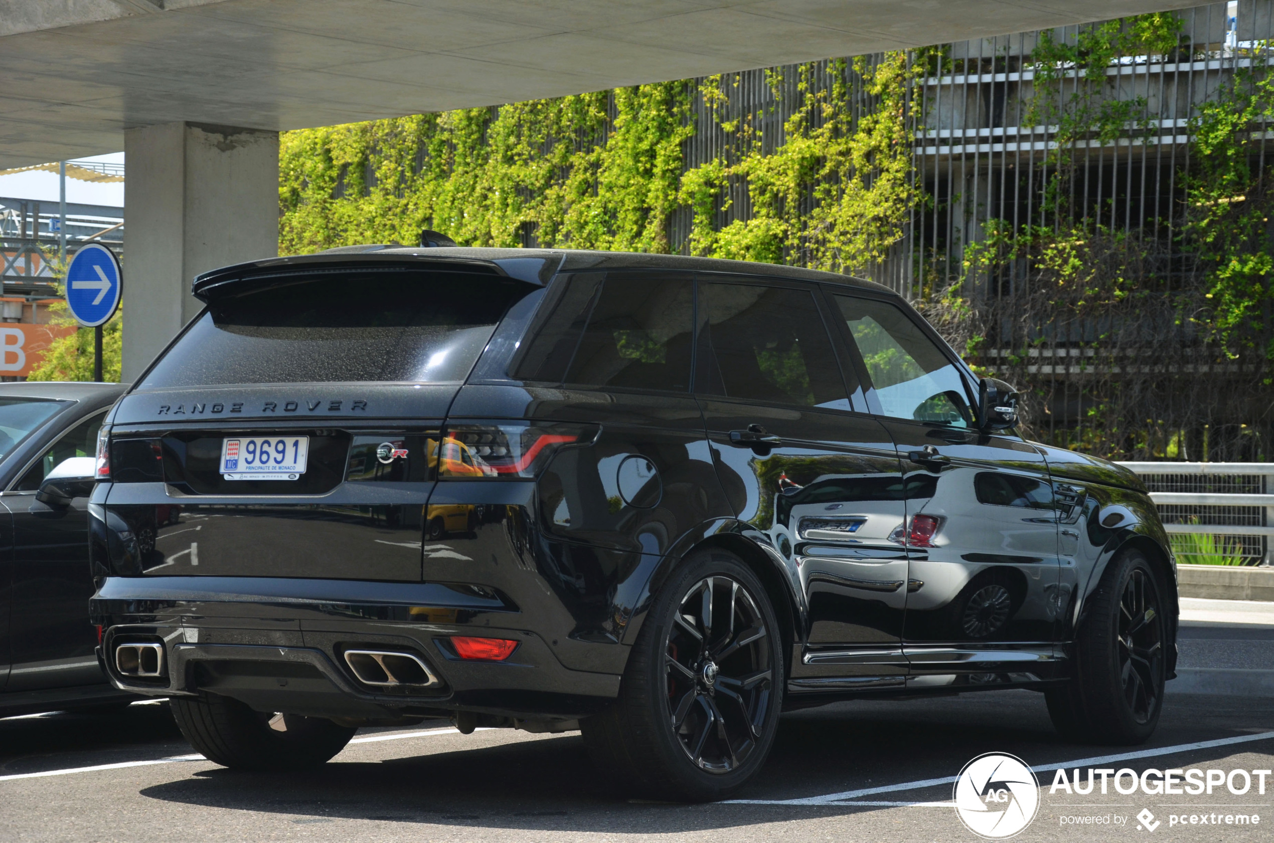 Land Rover Range Rover Sport SVR 2018