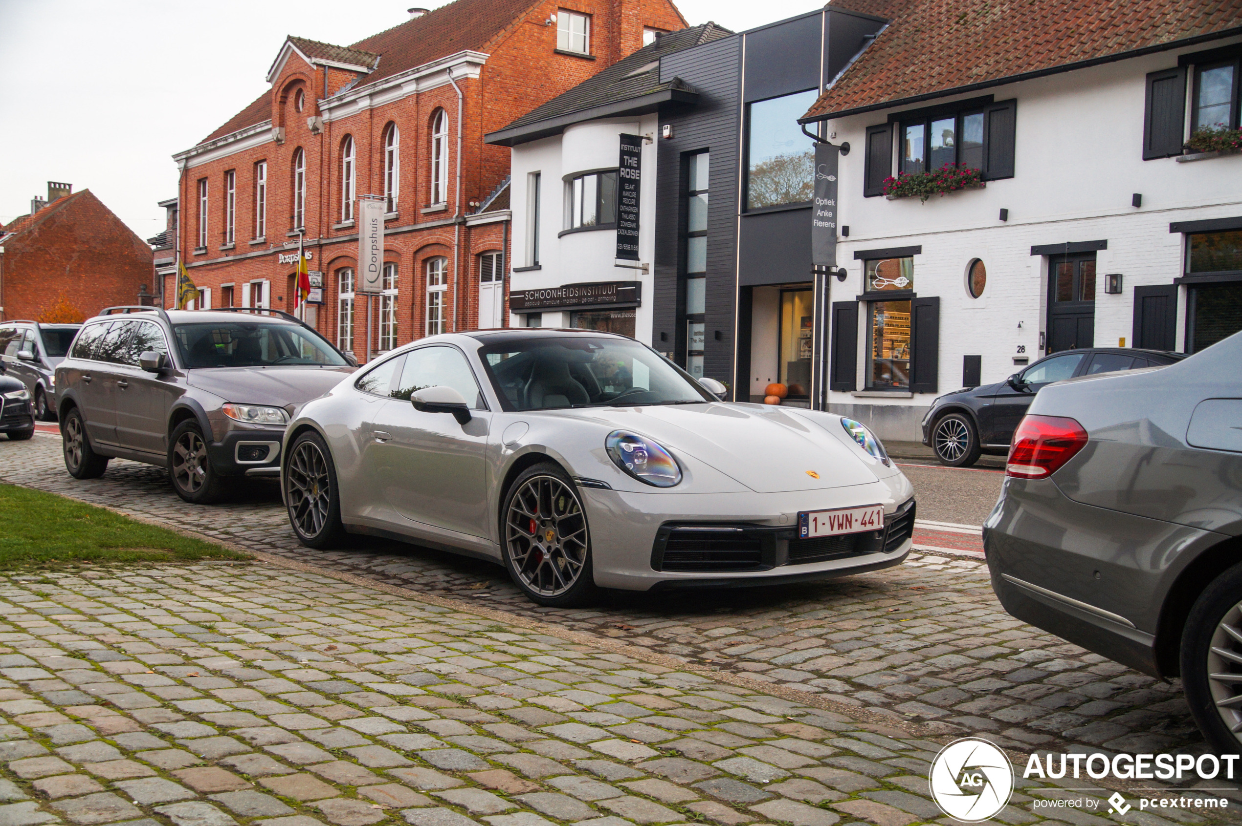 Porsche 992 Carrera 4S