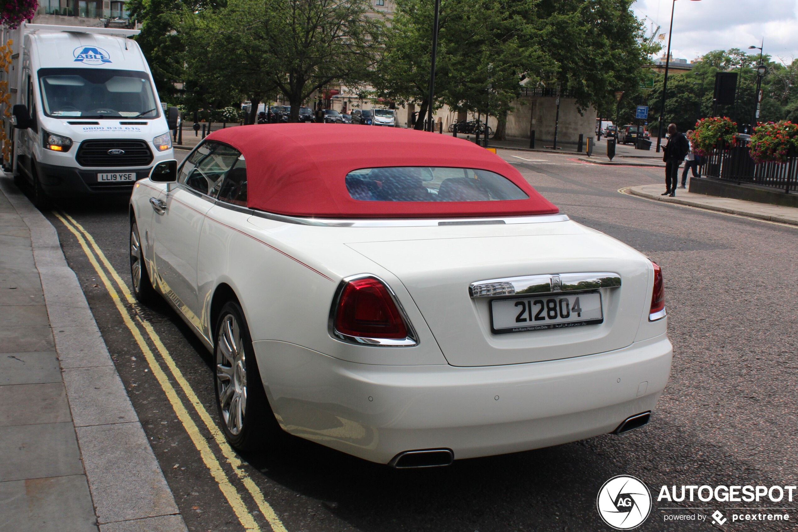 Rolls-Royce Dawn