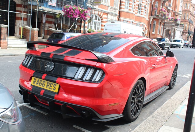 Ford Mustang GT 2015