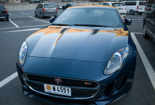 Jaguar F-TYPE S Coupé