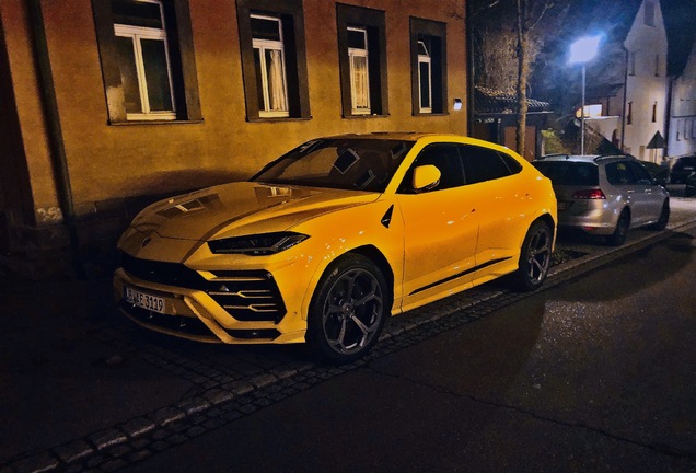 Lamborghini Urus