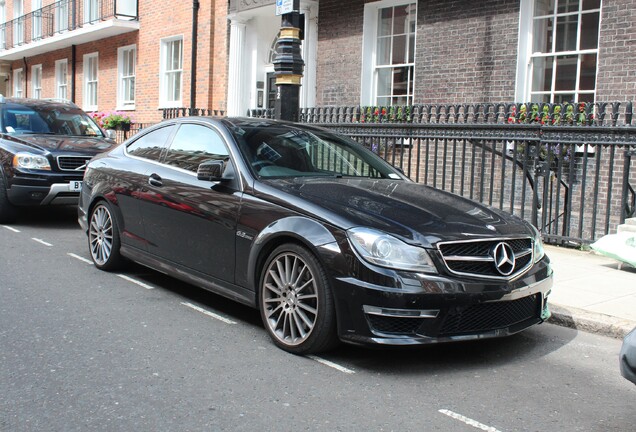 Mercedes-Benz C 63 AMG Coupé