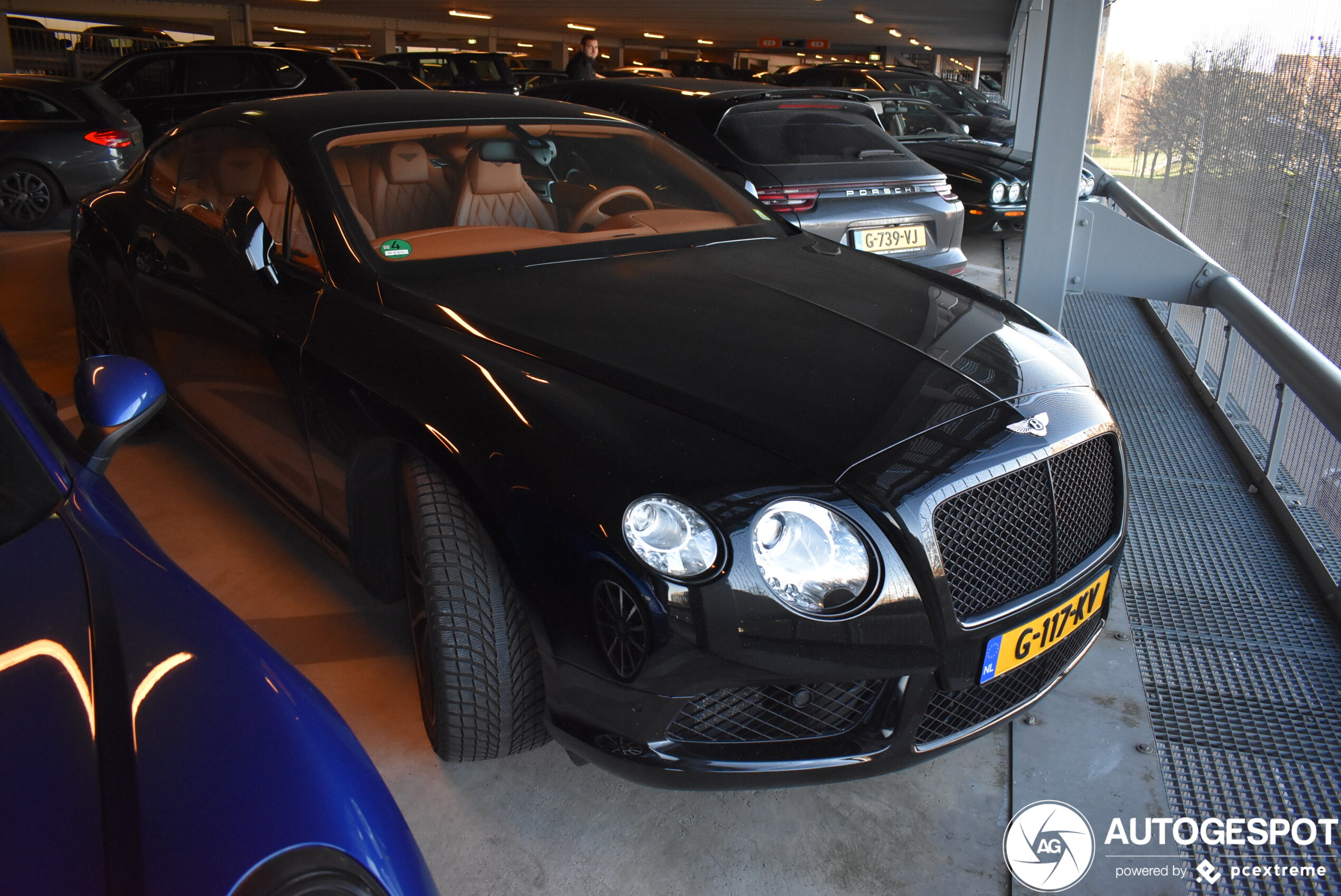 Bentley Continental GT V8