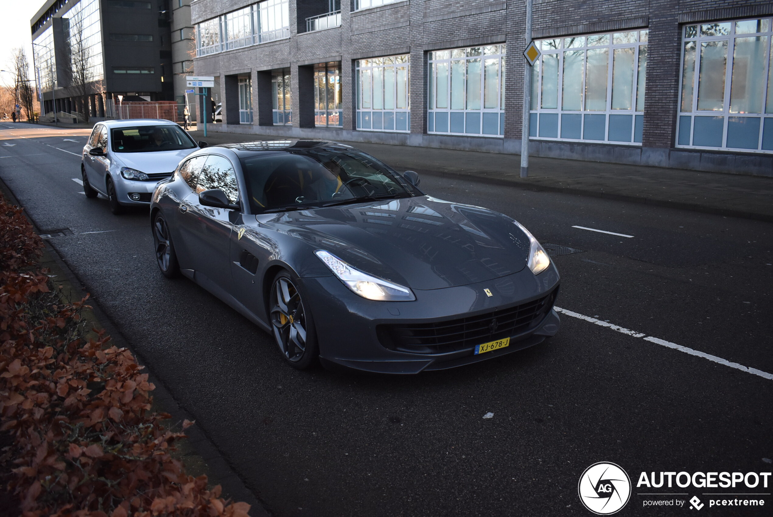 Ferrari GTC4Lusso T