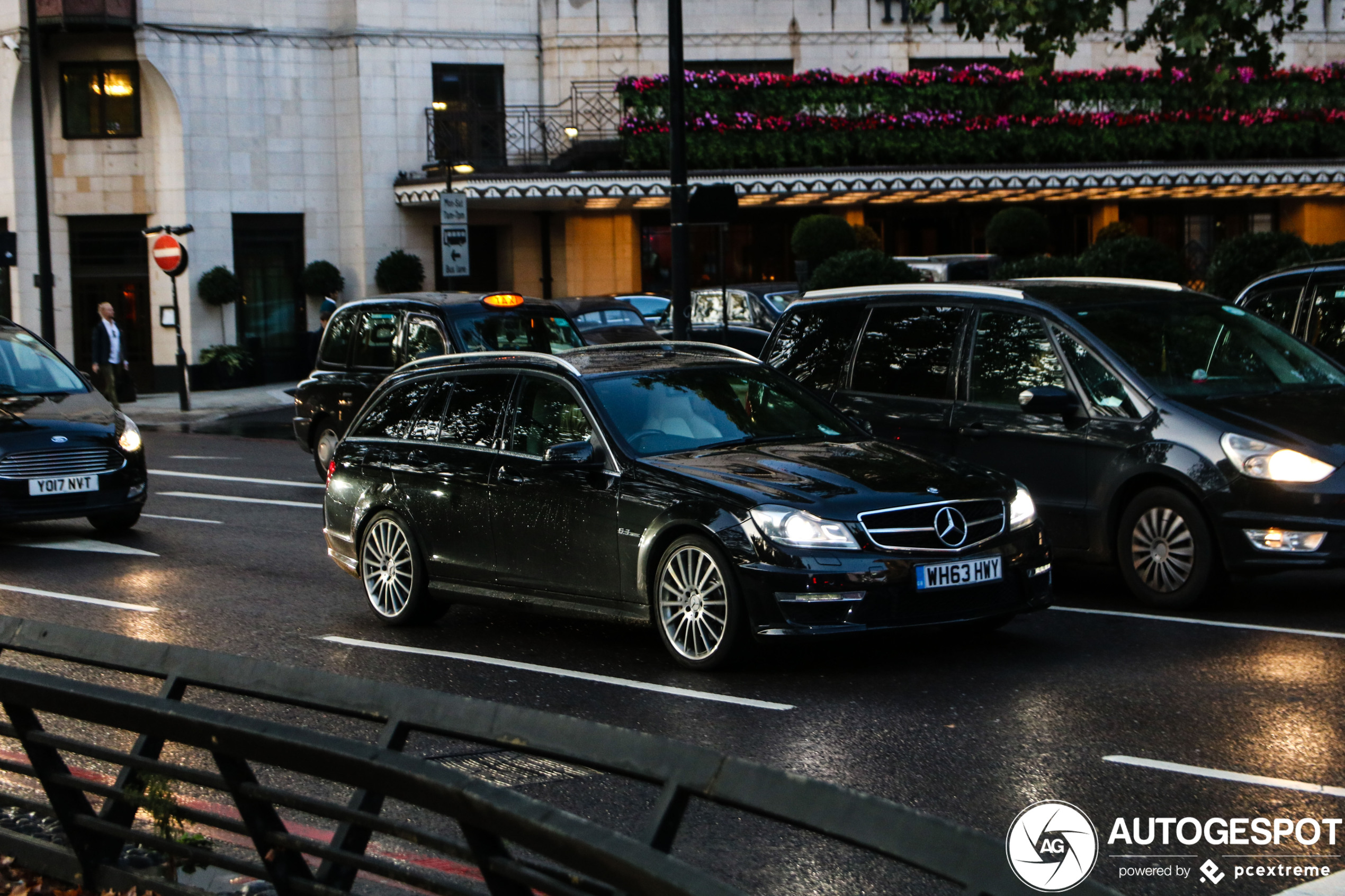 Mercedes-Benz C 63 AMG Estate 2012