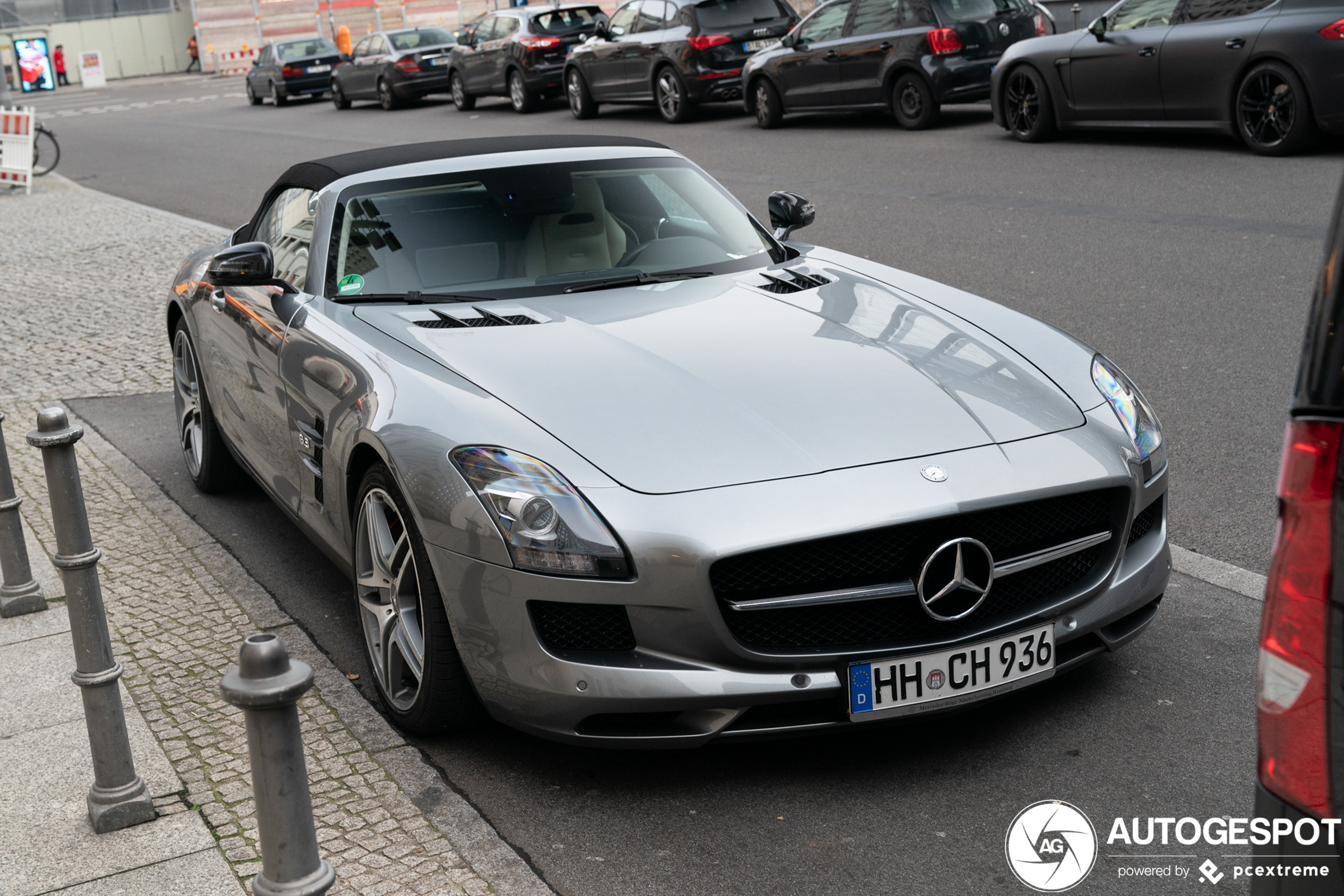 Mercedes-Benz SLS AMG GT Roadster