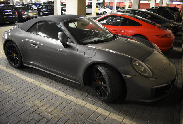 Porsche 991 Carrera 4S Cabriolet MkII