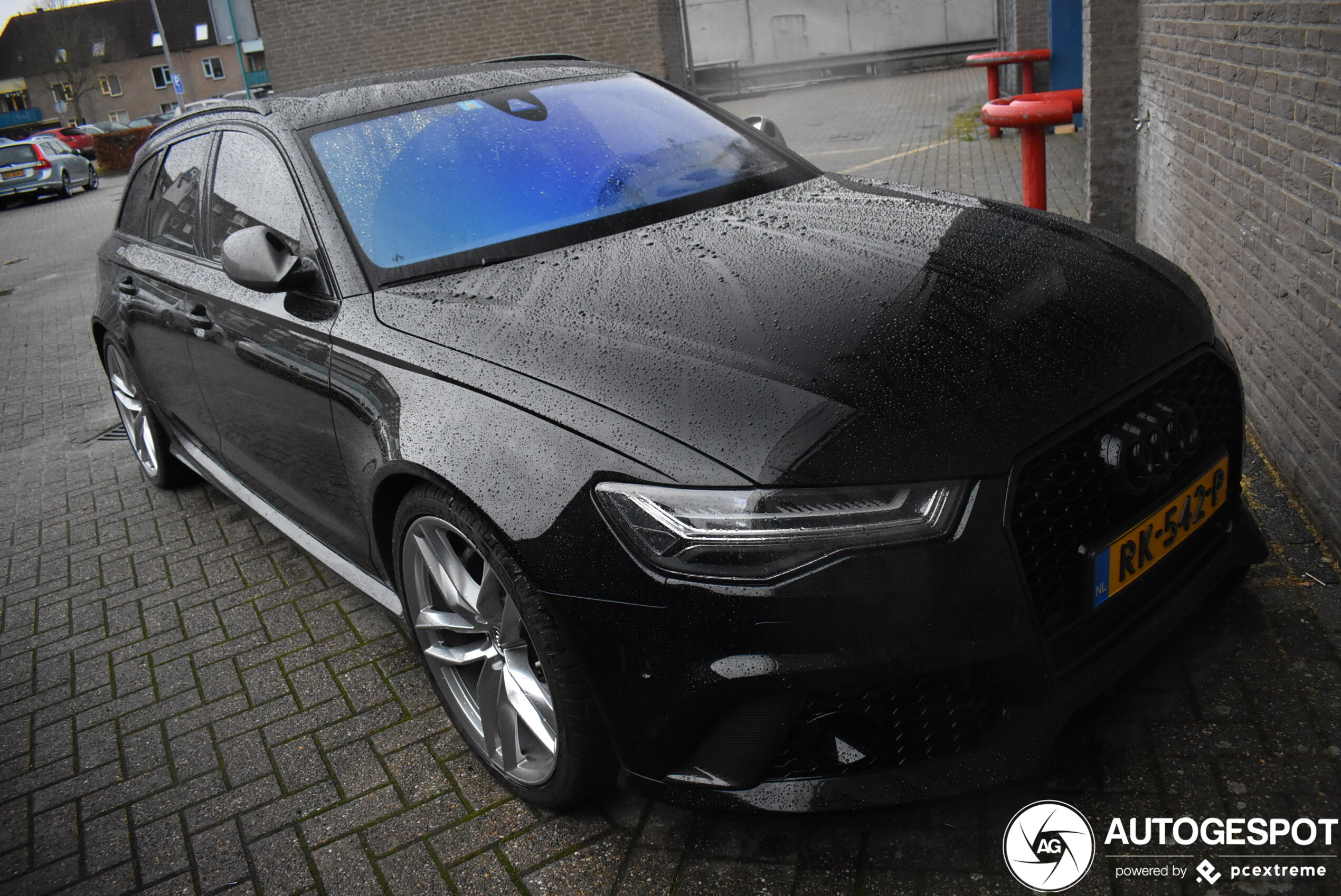 Audi RS6 Avant C7 2015