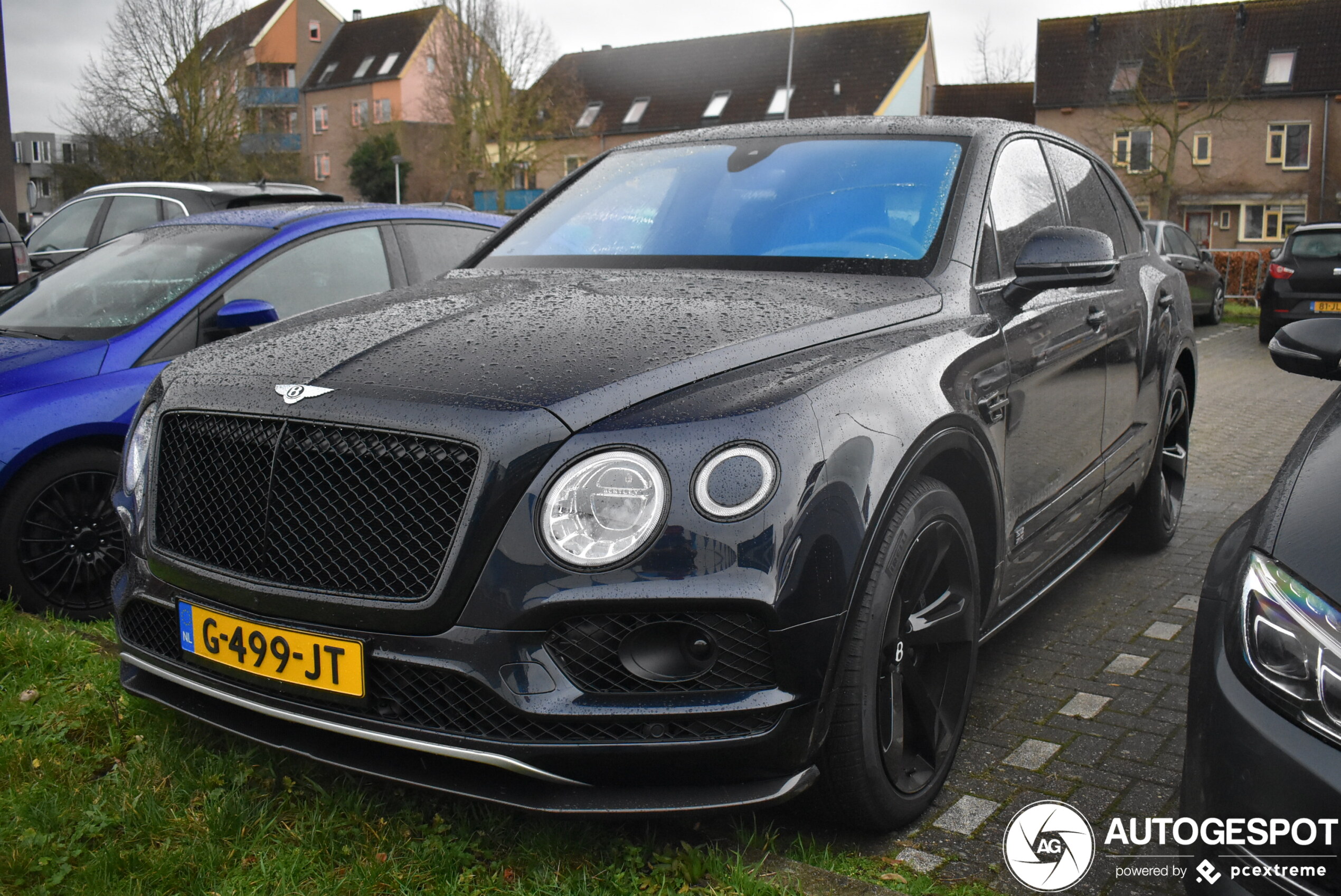 Bentley Bentayga V8