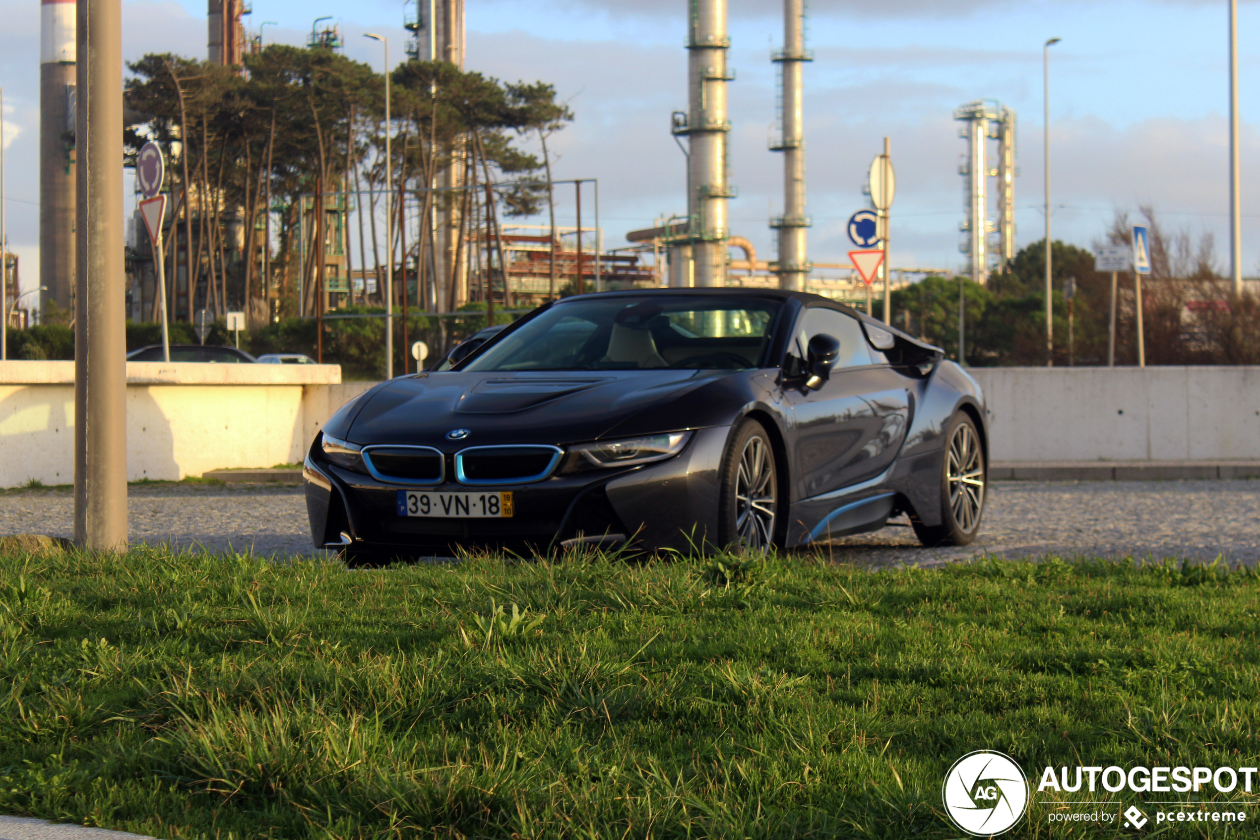 BMW i8 Roadster