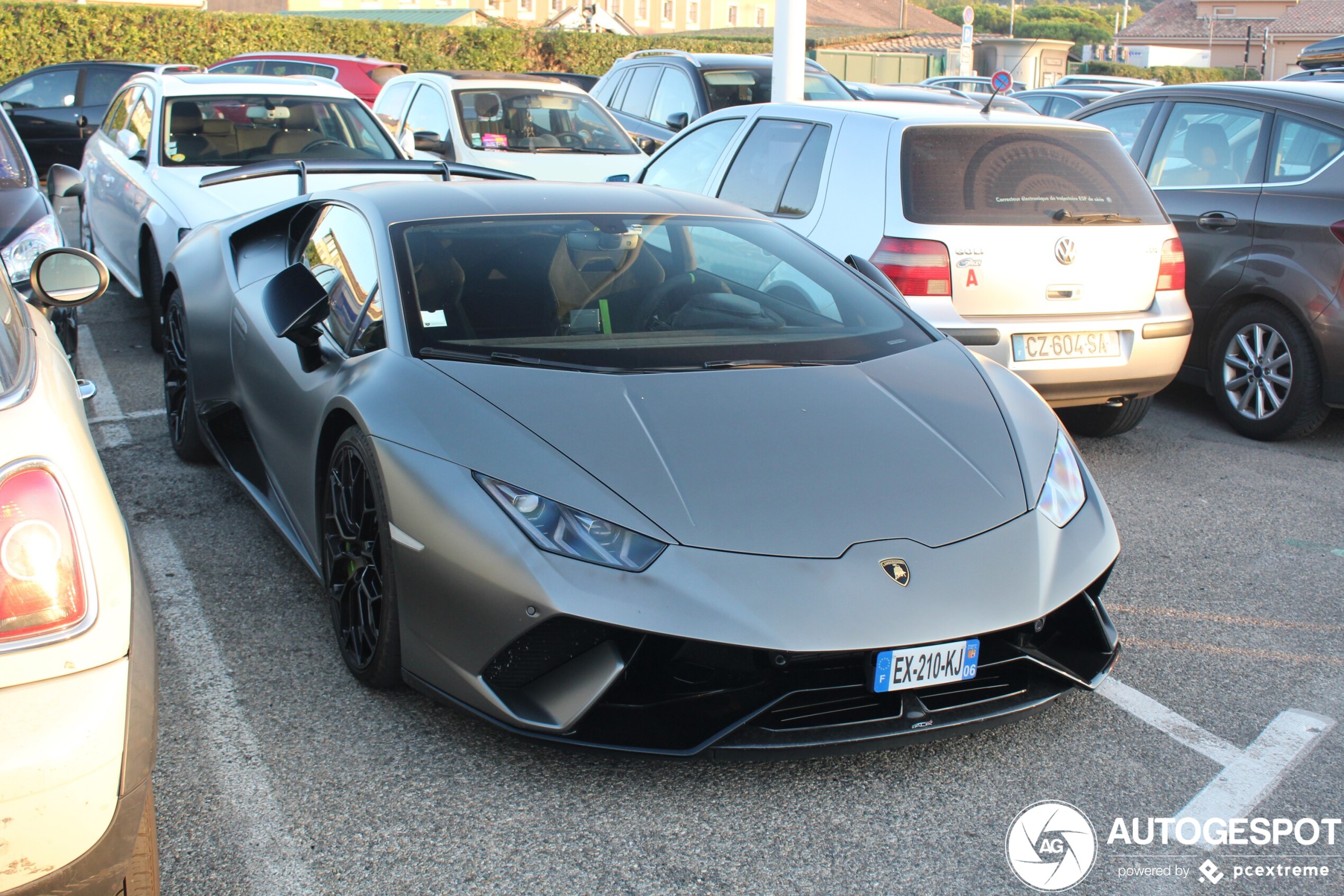 Lamborghini Huracán LP640-4 Performante